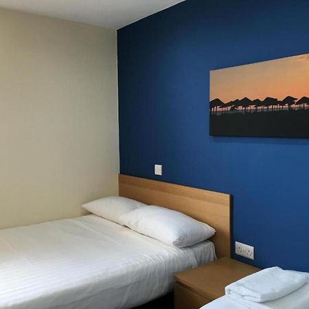 Oyo Wave Crest Hotel Blackpool Zewnętrze zdjęcie