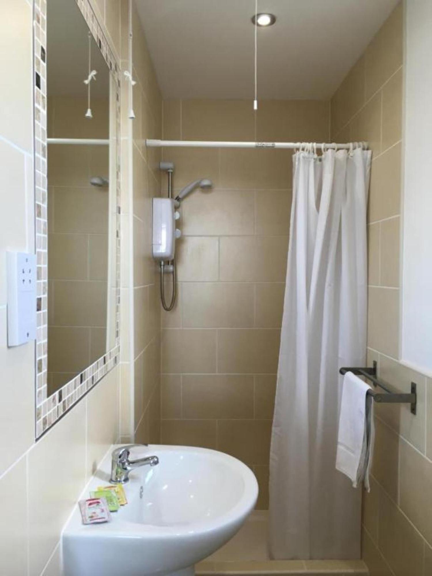 Oyo Wave Crest Hotel Blackpool Zewnętrze zdjęcie