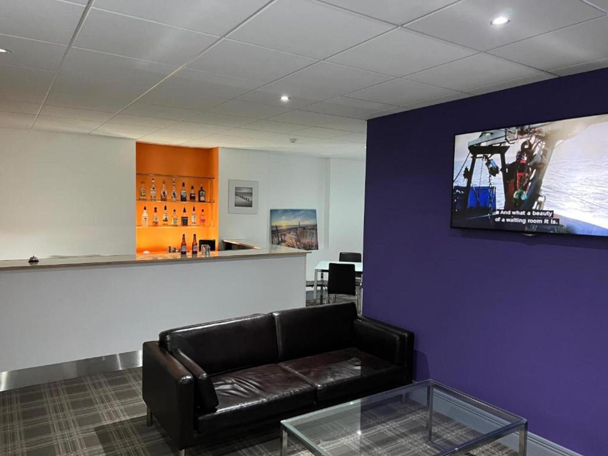 Oyo Wave Crest Hotel Blackpool Zewnętrze zdjęcie
