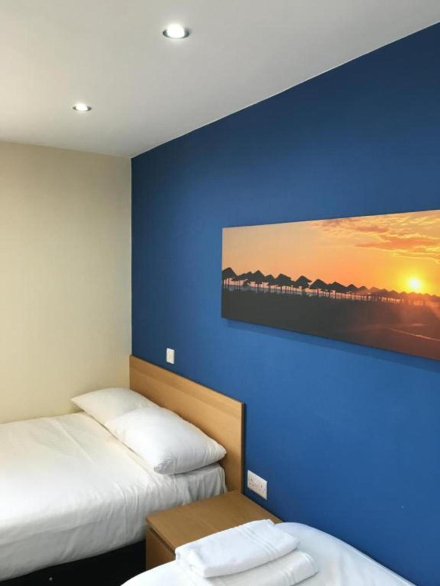 Oyo Wave Crest Hotel Blackpool Zewnętrze zdjęcie