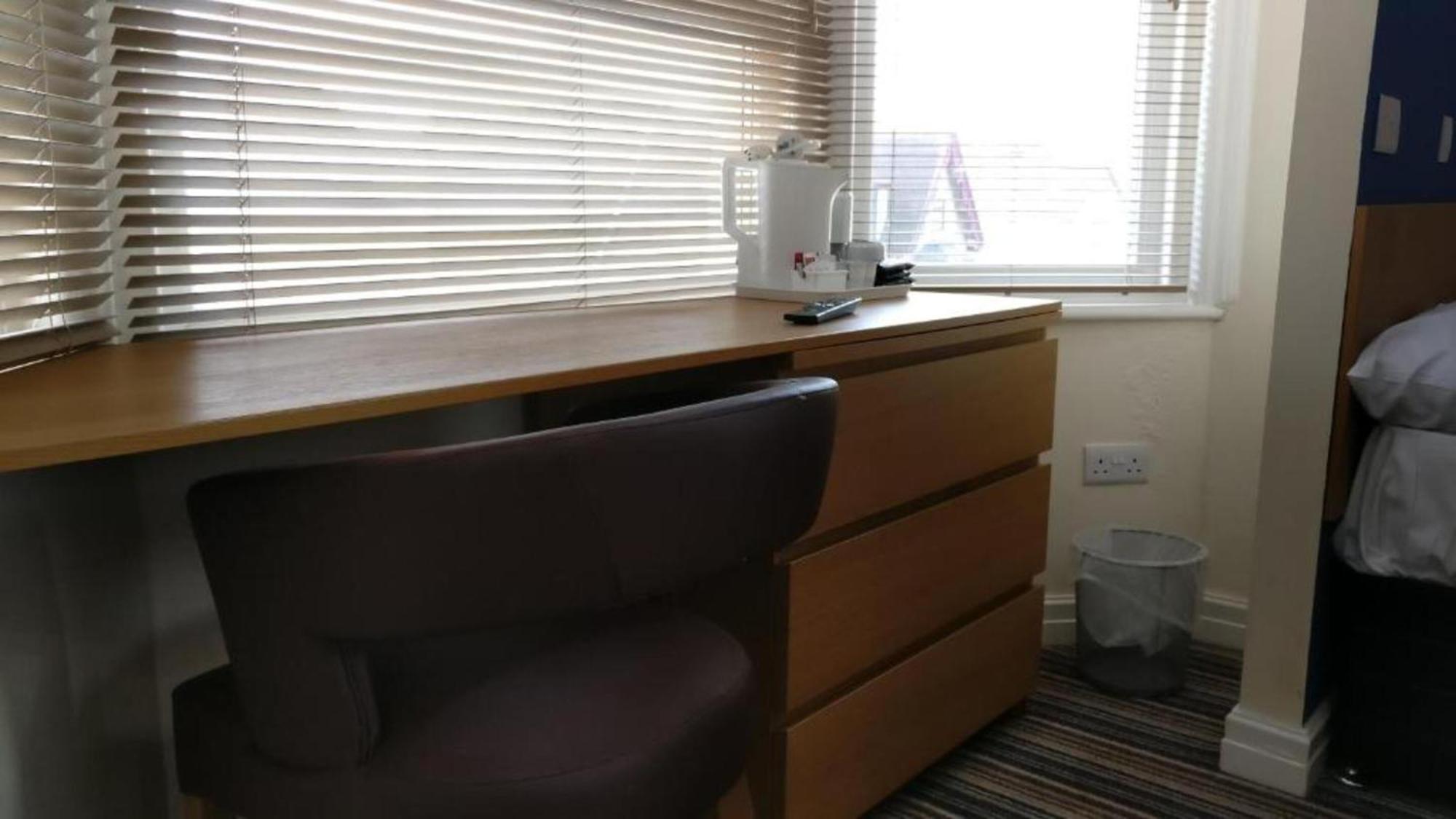 Oyo Wave Crest Hotel Blackpool Zewnętrze zdjęcie